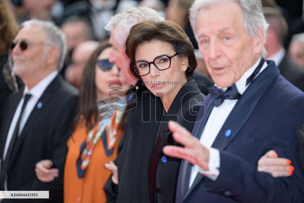 Cannes The Phoenician Scheme Red Carpet NG