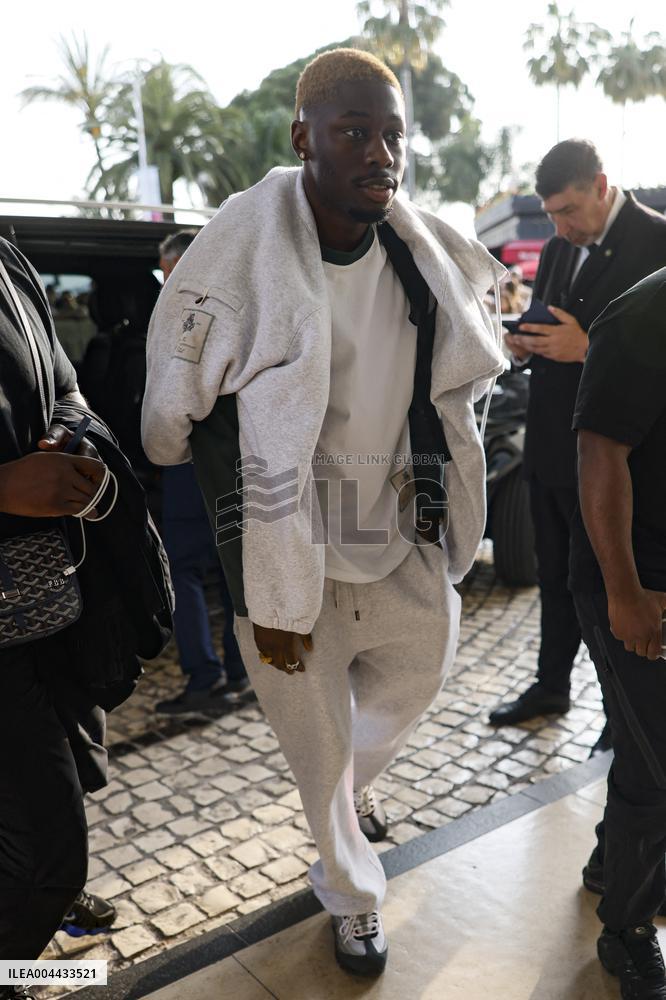 Cannes Tiakola leaves Hotel Martinez MP