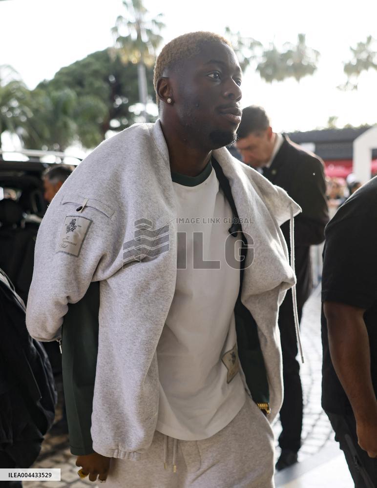 Cannes Tiakola leaves Hotel Martinez MP