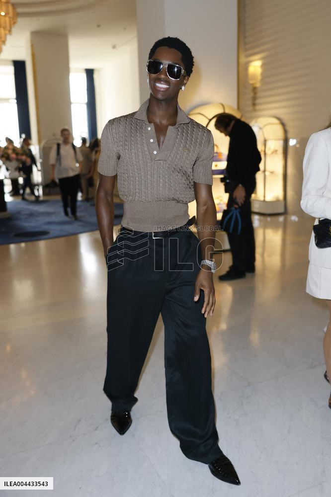 Cannes Alton Mason leaves Hotel Martinez MP