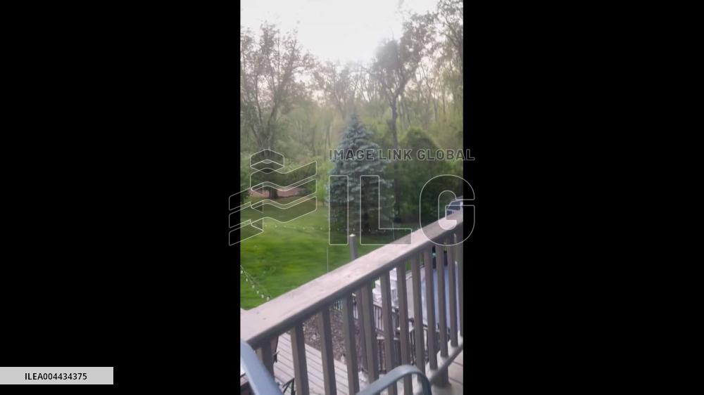 US: Rare Dust Storm Hits Parts of Indiana, Disrupting Transportation