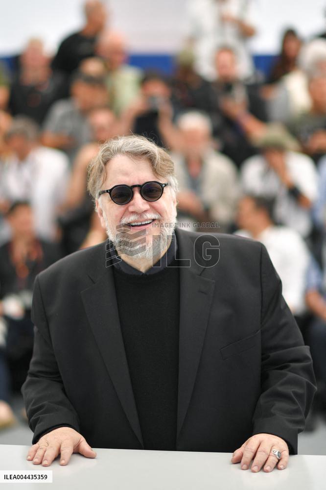 Cannes La Lecon de Musique Photocall AM