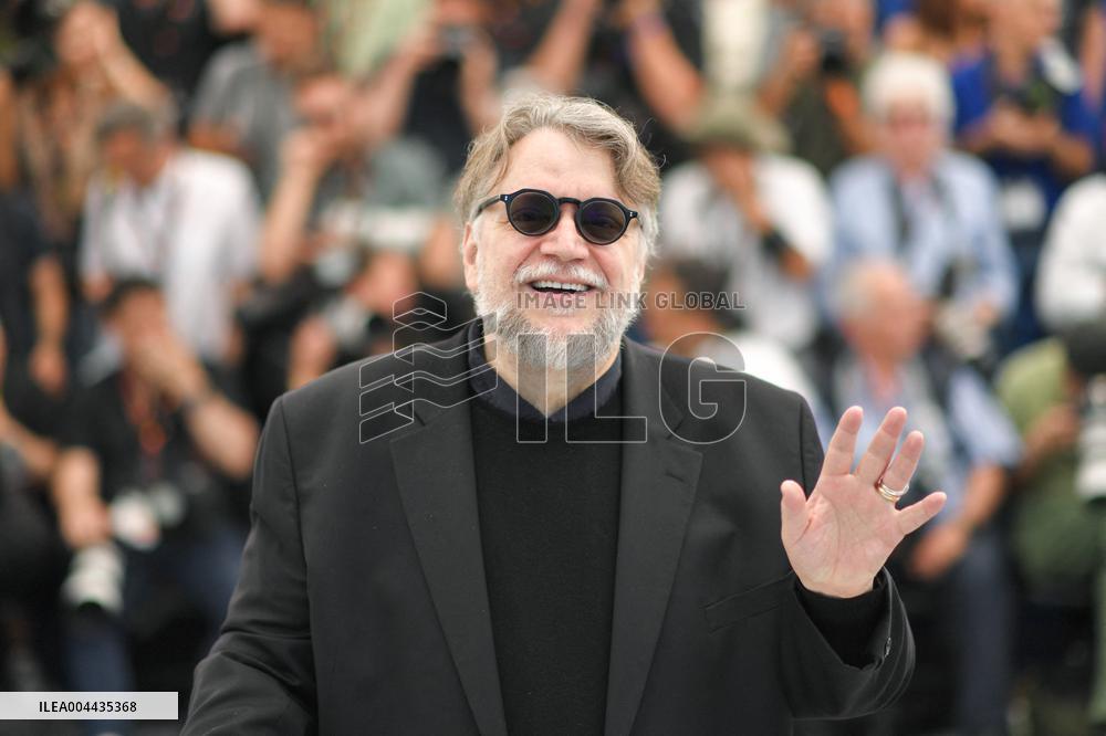 Cannes La Lecon de Musique Photocall AM