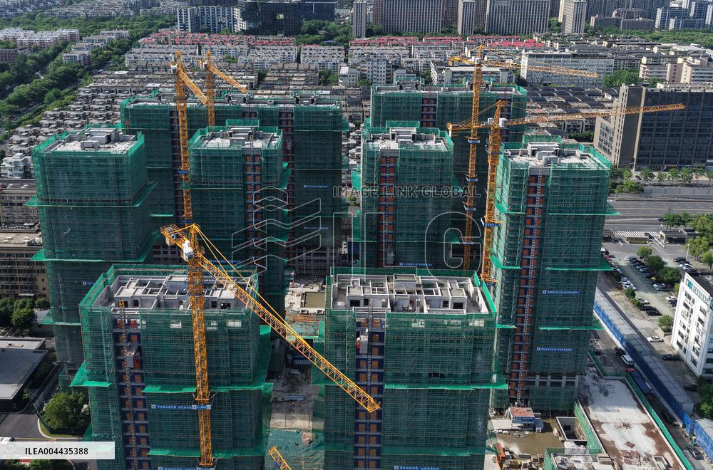 China Real Estate Development Investment Decrease