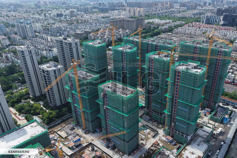 China Real Estate Development Investment Decrease