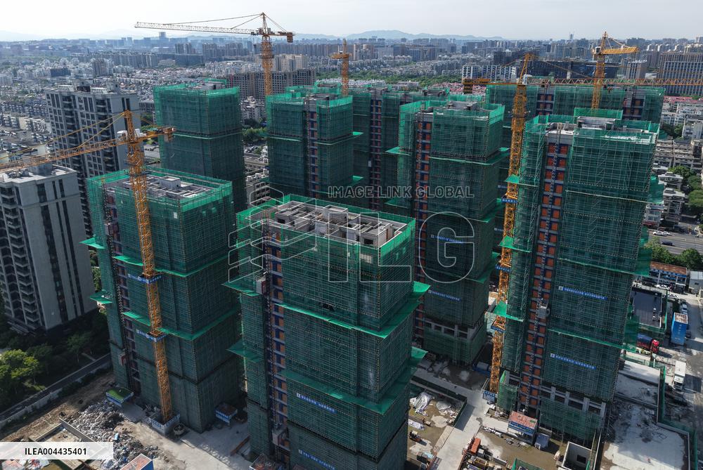 China Real Estate Development Investment Decrease