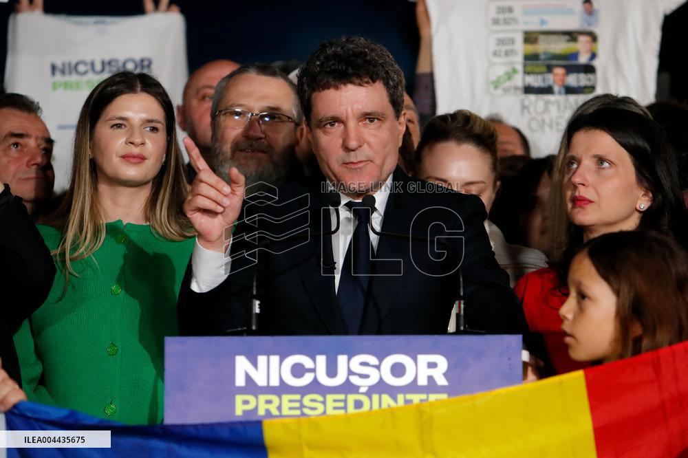Pro-European Candidate Nicusor Dan Wins The Presidential Election - Bucarest