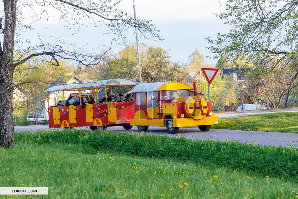 Land train