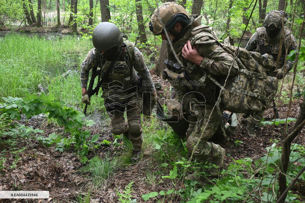Tactical drills of Khartiia Brigade in Kharkiv region