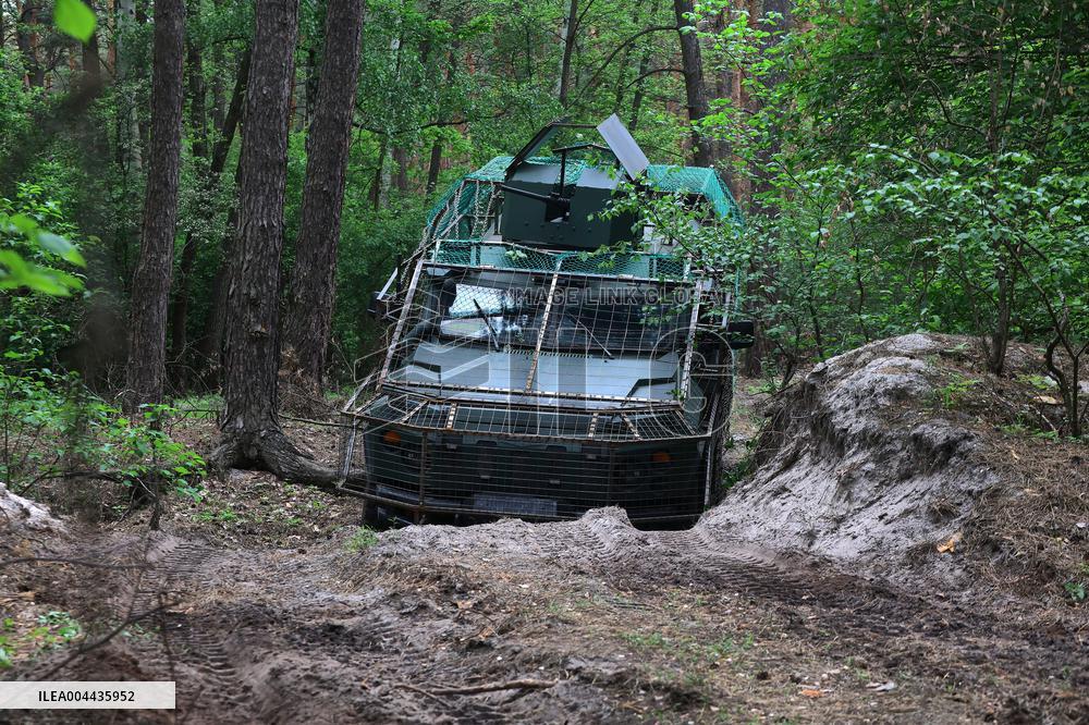 Tactical drills of Khartiia Brigade in Kharkiv region
