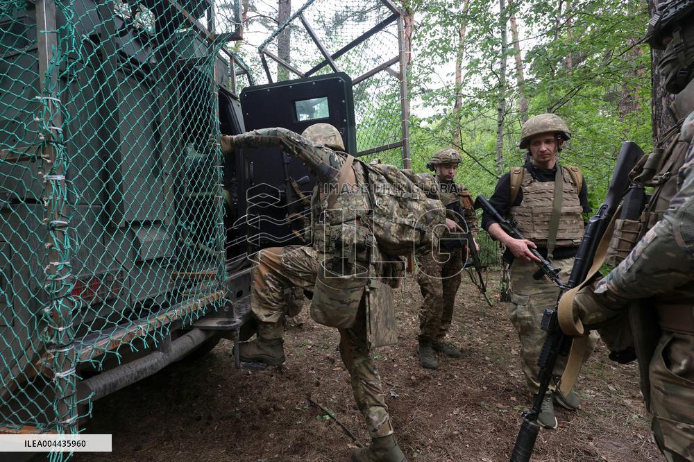 Tactical drills of Khartiia Brigade in Kharkiv region