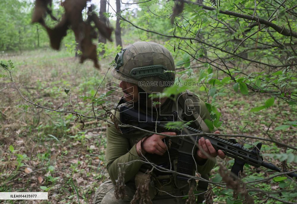 Tactical drills of Khartiia Brigade in Kharkiv region