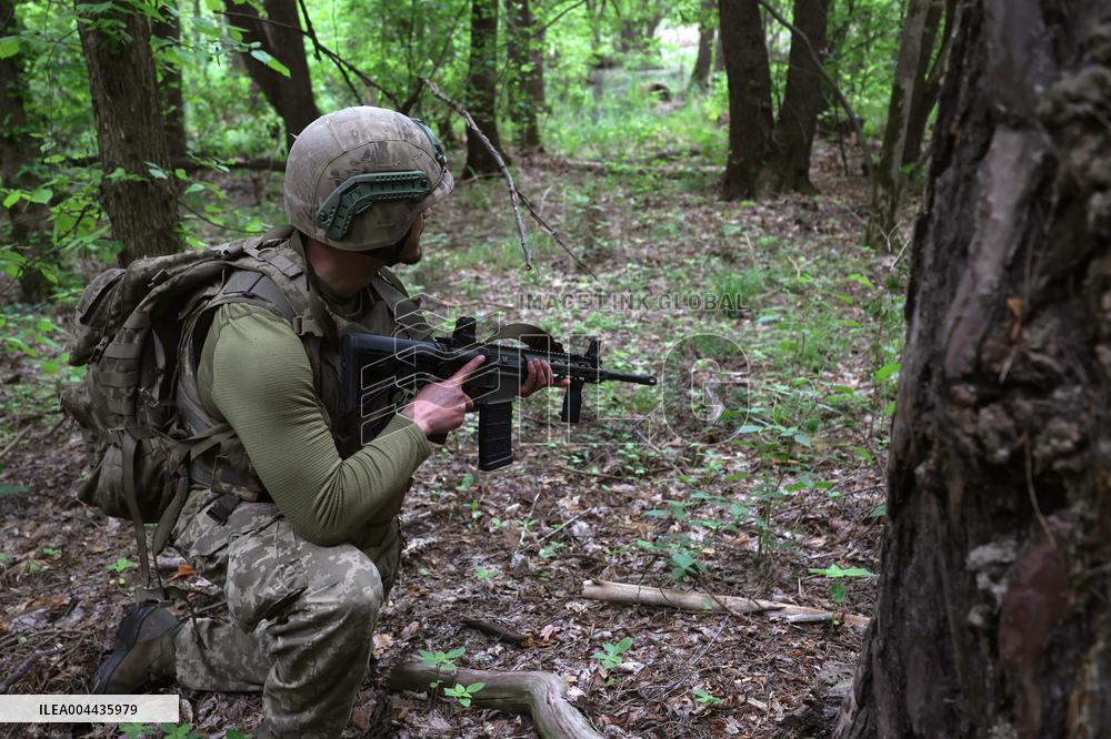 Tactical drills of Khartiia Brigade in Kharkiv region