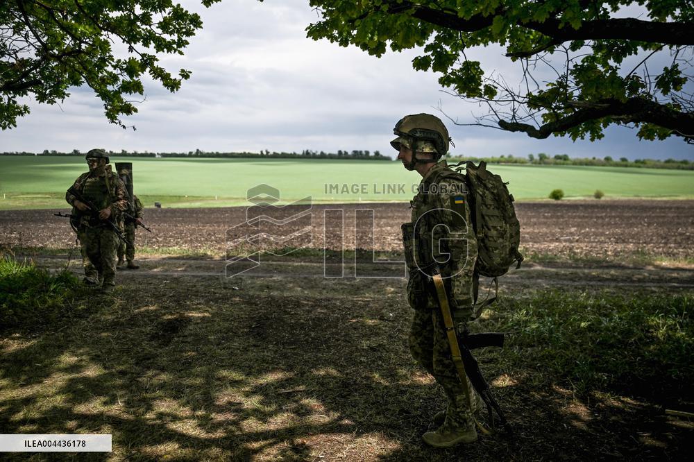 Combat coordination drills of Ukraines 141st Brigade