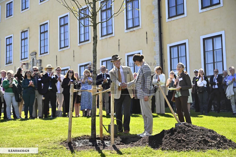 SWEDEN ROYALS WWF EXCURSION