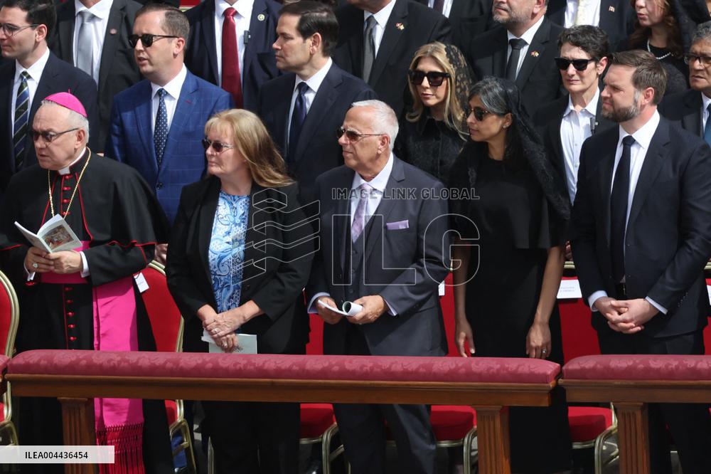 Louis Prevost At Inauguration Of Pope Leo XIV - Vatican