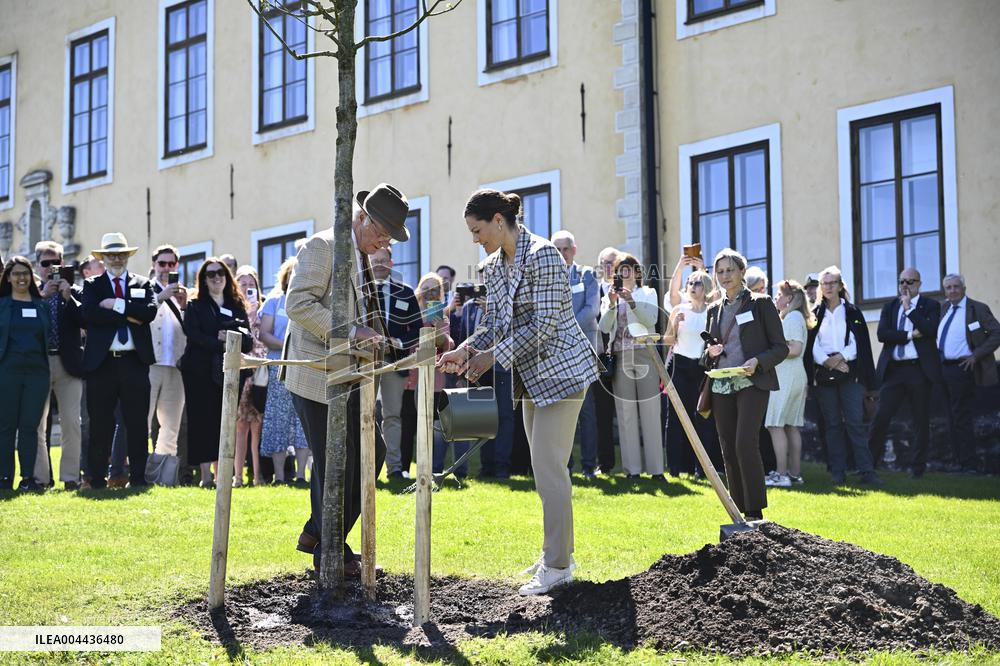 SWEDEN ROYALS WWF EXCURSION