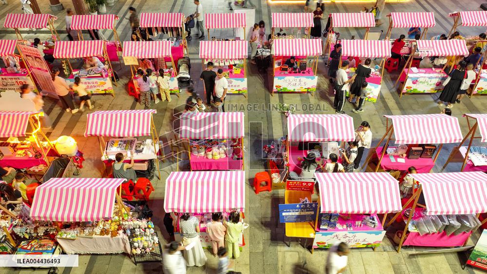 Retail employment in China