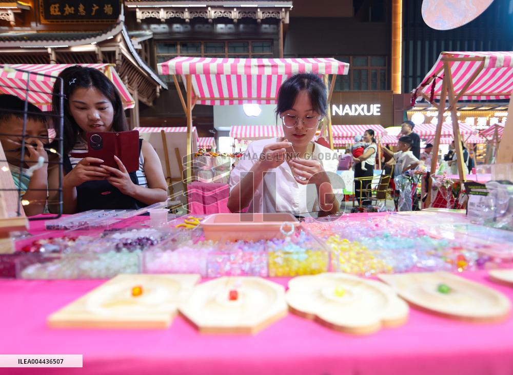 Retail employment in China