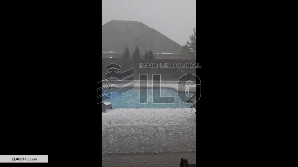 US: Thunderstorms Bring Intense Hail to Northwest Arkansas 2