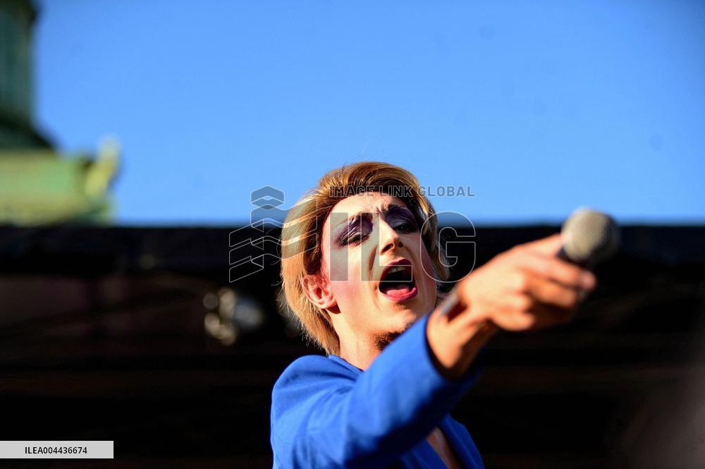 Bal de l'Amour - Paris Celebrates Love and Against Homophobia