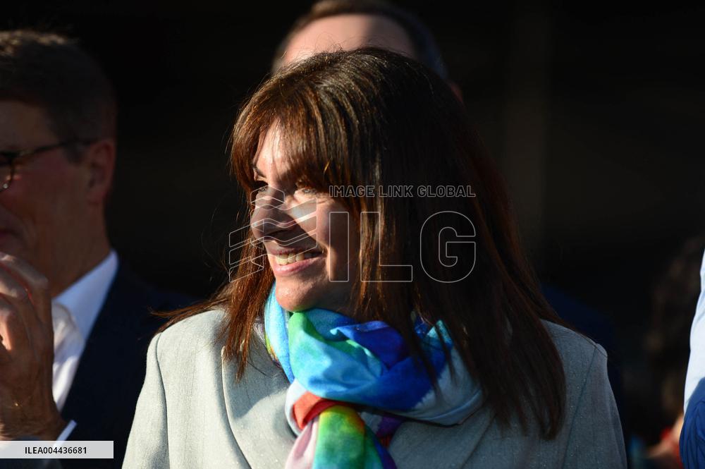 Bal de l'Amour - Paris Celebrates Love and Against Homophobia