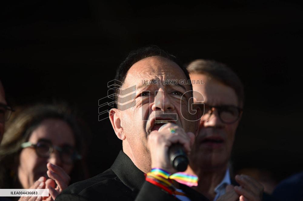 Bal de l'Amour - Paris Celebrates Love and Against Homophobia