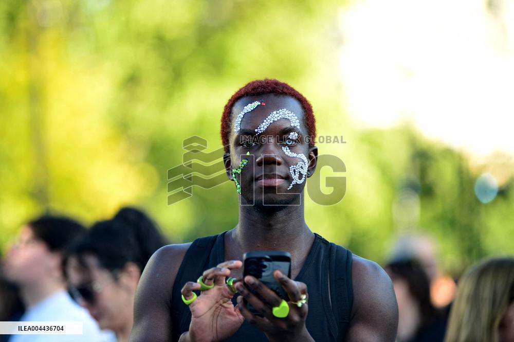 Bal de l'Amour - Paris Celebrates Love and Against Homophobia