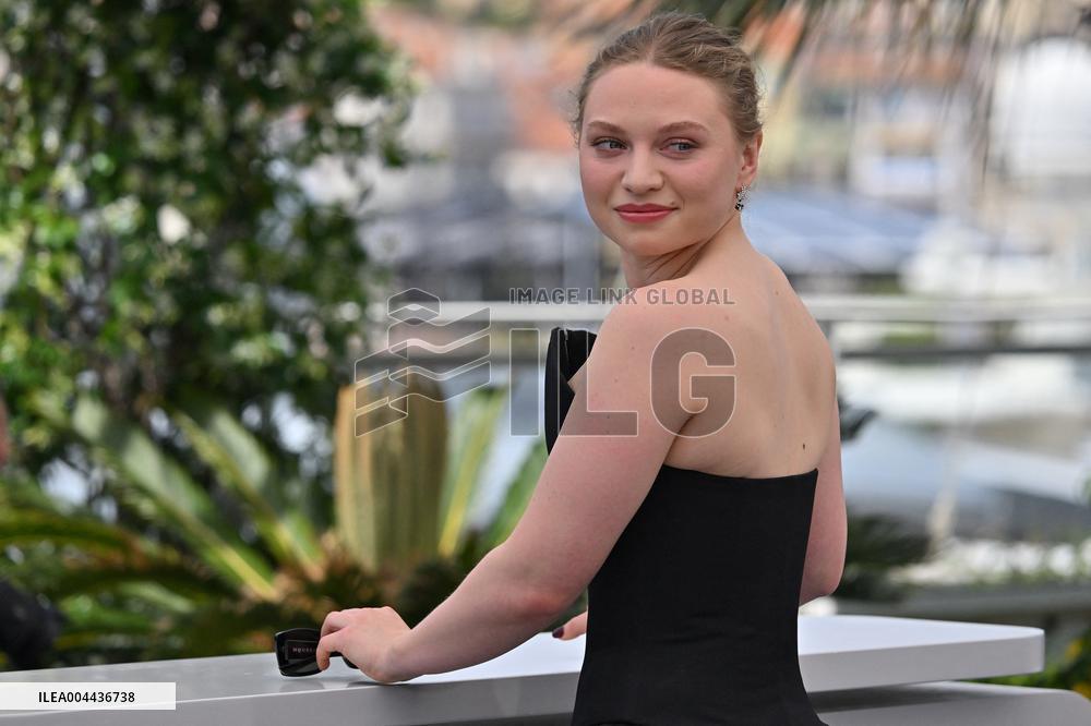 Cannes Photocall The Phoenician Scheme JR