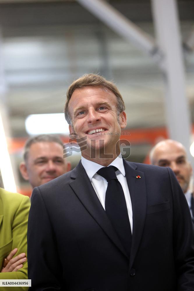 President Macron at the Daimler Buses Site - Meuse