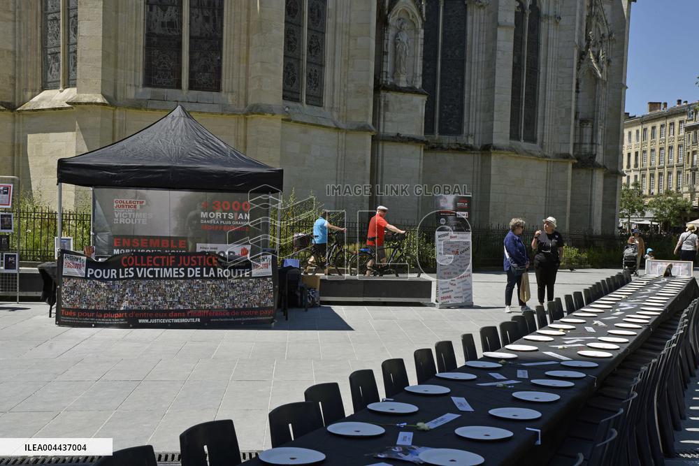 Road Victims Protest in Bordeaux