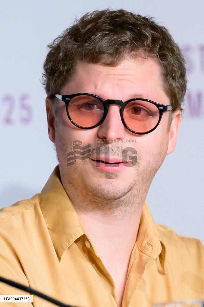 Cannes The Phoenician Scheme Press Conference NG