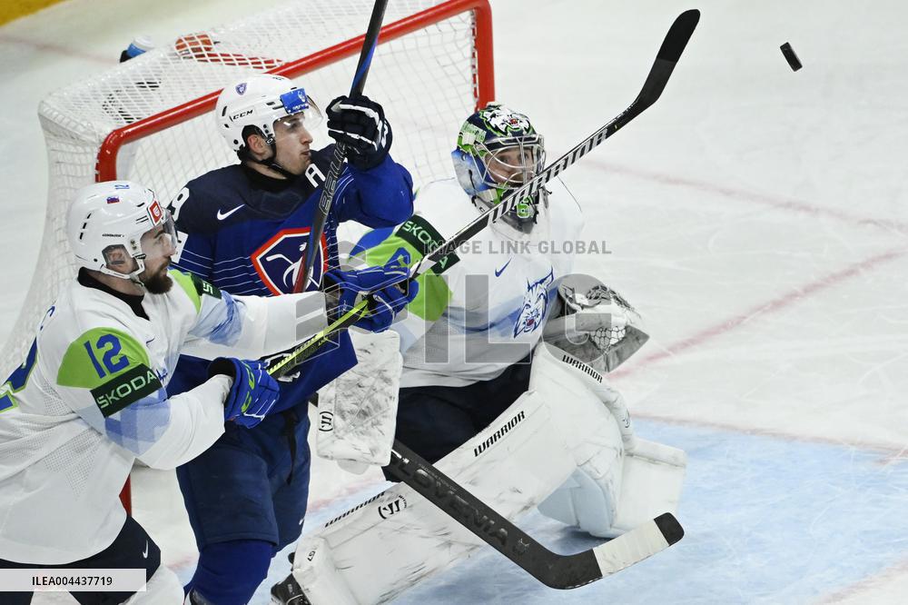 ICE HOCKEY WC FRANCE-SLOVENIA