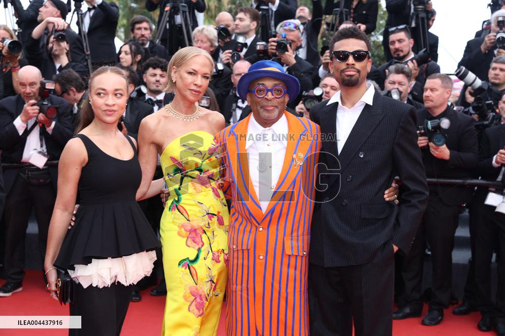 Cannes - Highest 2 Lowest Screening