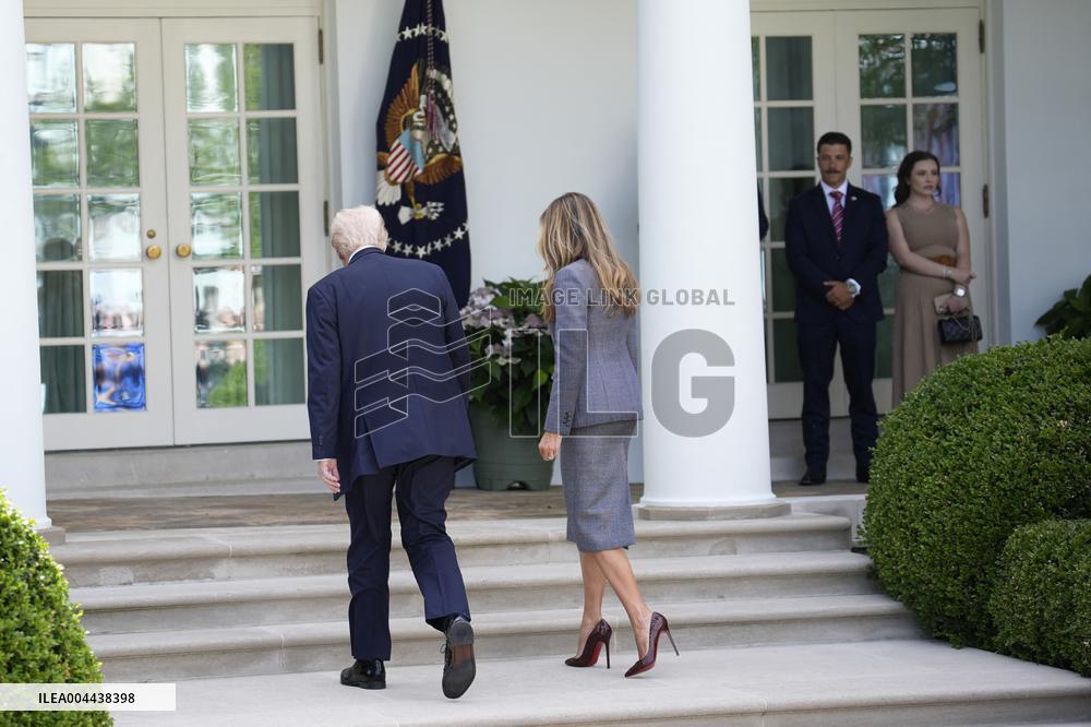 Donald Trump signs Take It Down Act - Washington