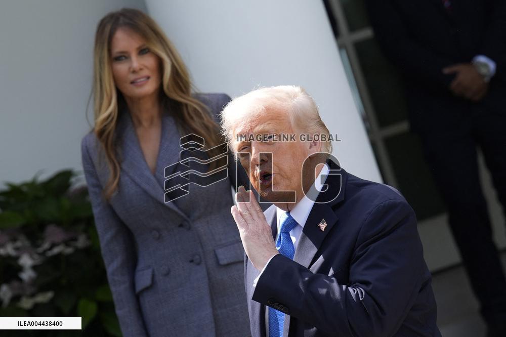 Donald Trump signs Take It Down Act - Washington