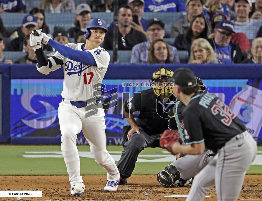 Baseball: D-Backs vs. Dodgers