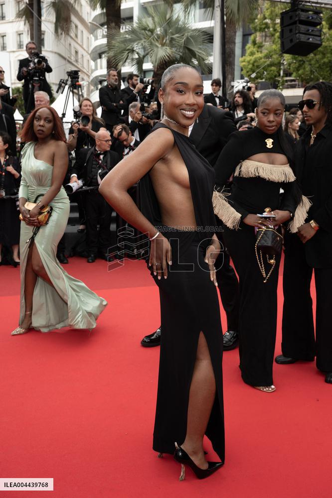 Cannes - Highest 2 Lowest Red Carpet DN