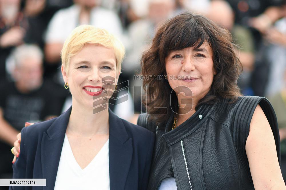 Cannes Dites-Lui Que Je L aime Photocall AM