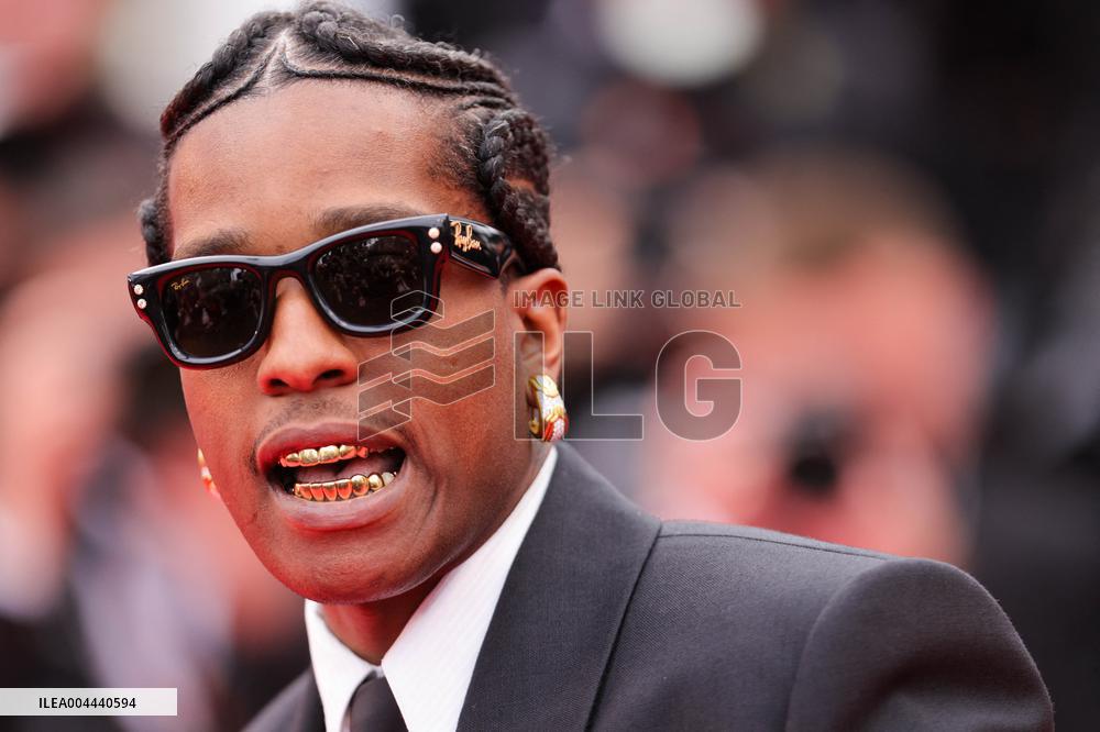 Cannes - Highest 2 Lowest Screening