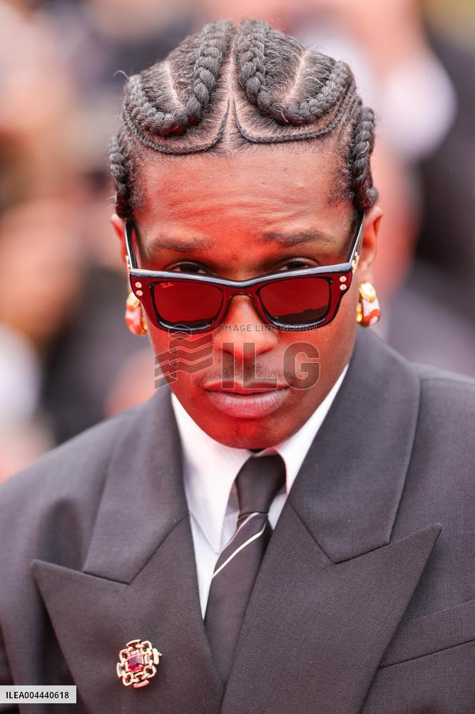 Cannes - Highest 2 Lowest Screening