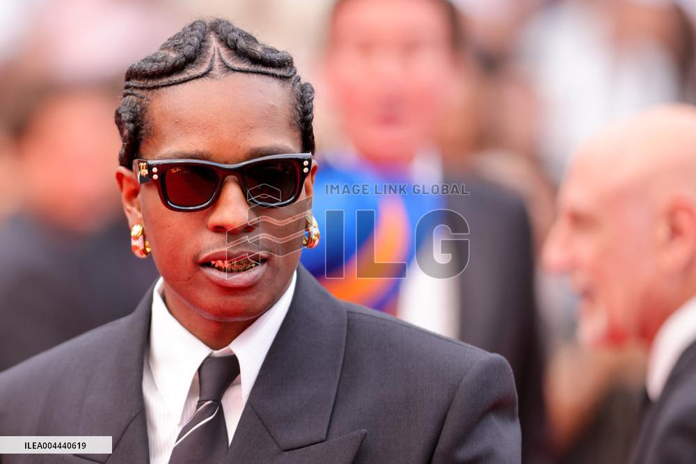 Cannes - Highest 2 Lowest Screening