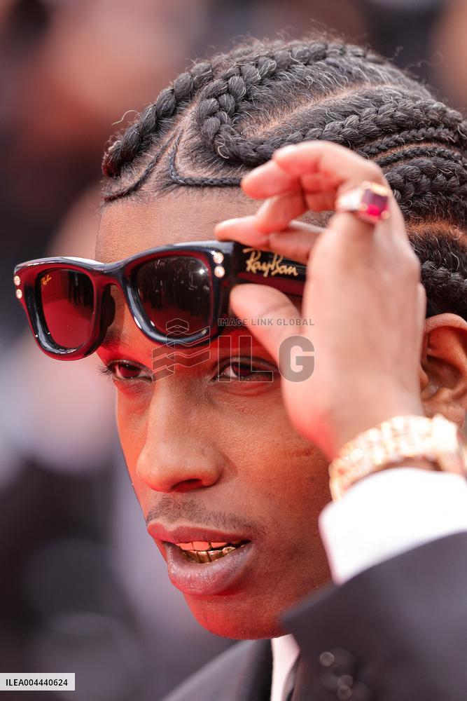 Cannes - Highest 2 Lowest Screening