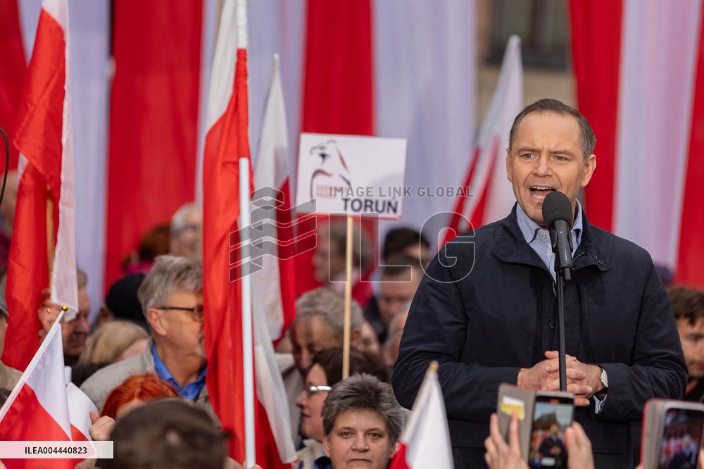 Karol Nawrocki Campaigns in Torun for Presidential Election - Poland