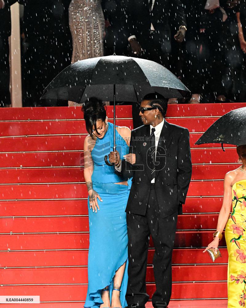 Cannes - Rihanna And Asap Rocky Leaving the Highest 2 Lowest Screening