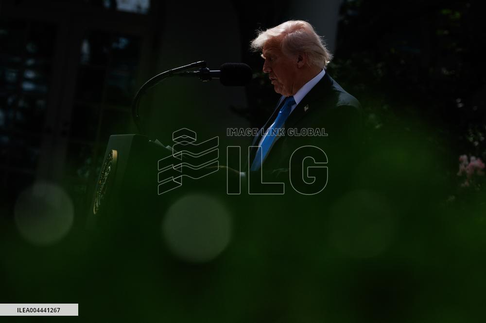 Trump Signs Bipartisan Take It Down Act Targeting Deepfake Pornography
