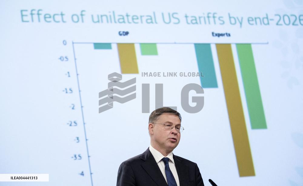 Belgique, Bruxelles :  le commissaire européen au Commerce Valdis Dombrovskis, EU Spring 2025 Economic Forecast (19/05/2025)