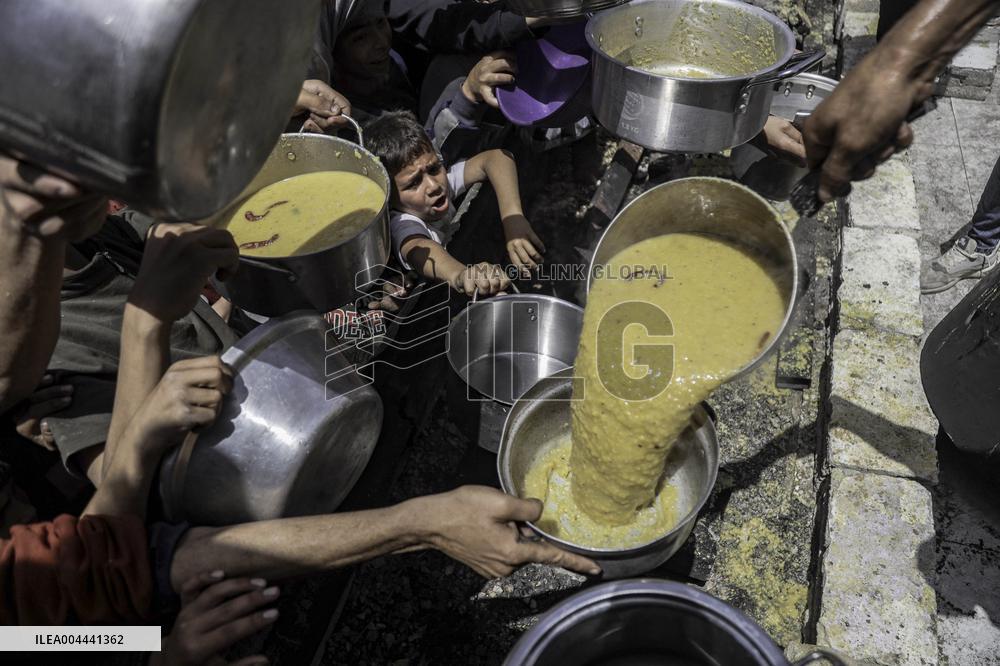 Food Shortage in Gaza