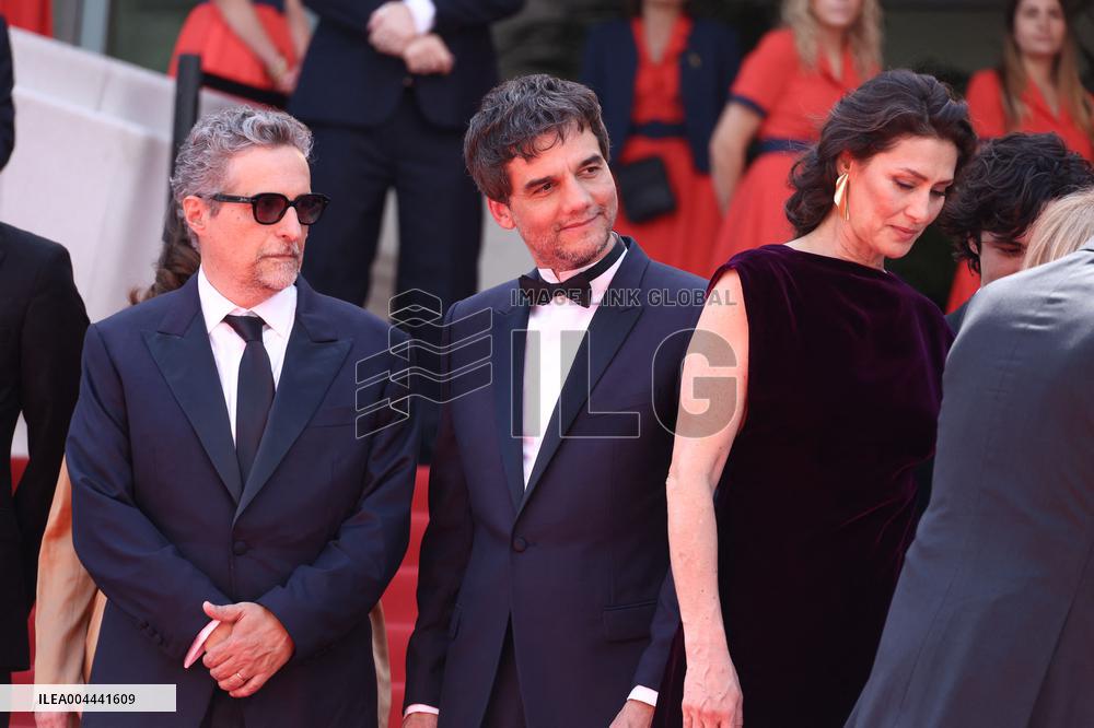 Cannes - O Agente Secreto Screening JD