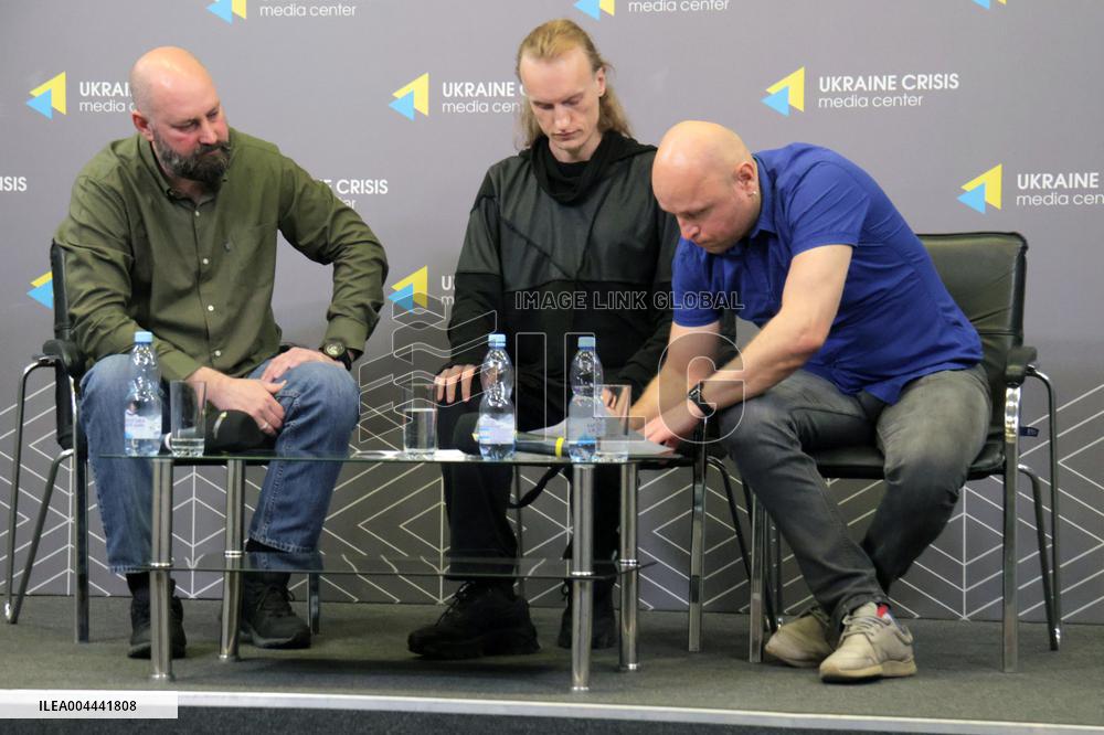 Signing of Memorandum of Cooperation between Right Sector and Coalition of Indigenous Peoples